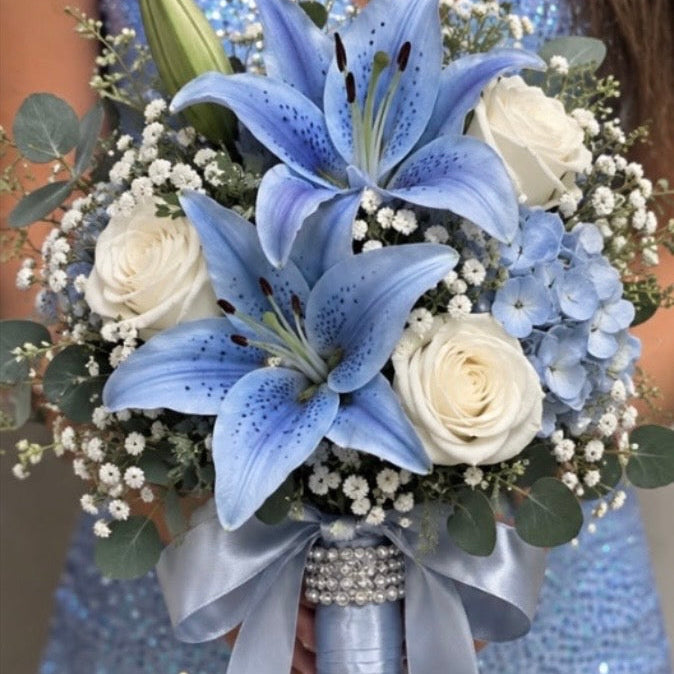 Blue Moon Homecoming Bouquet