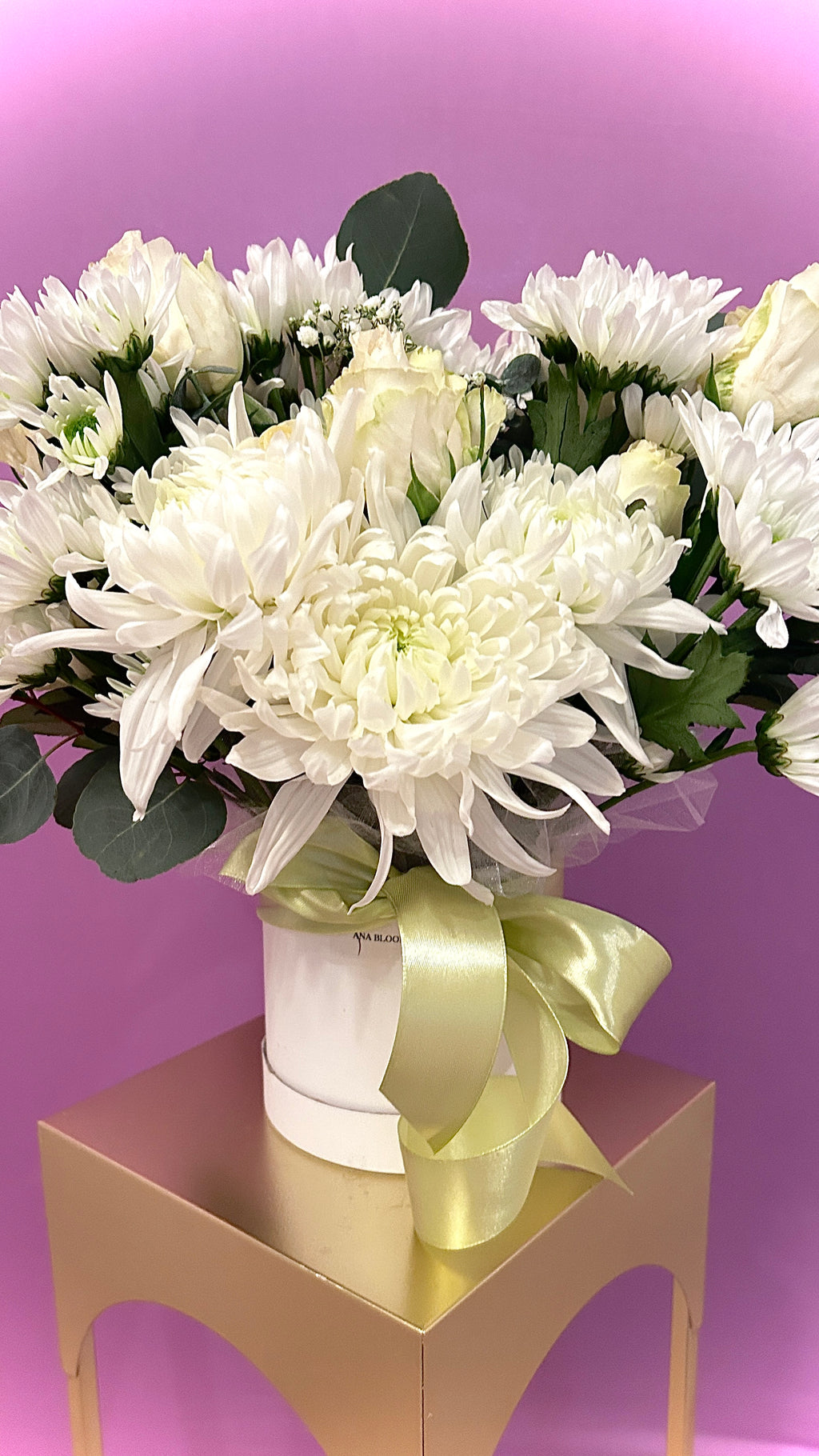 White Elegance Flower Box